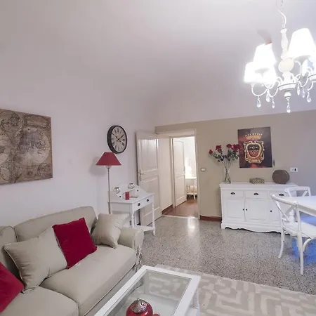 Apartment Il Palazzo Del Conte Sarzana