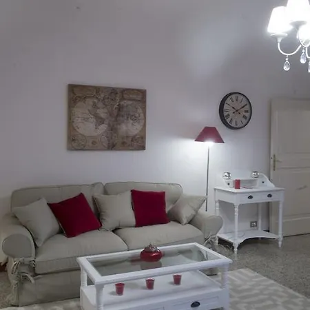 Il Palazzo Del Conte Apartment Sarzana